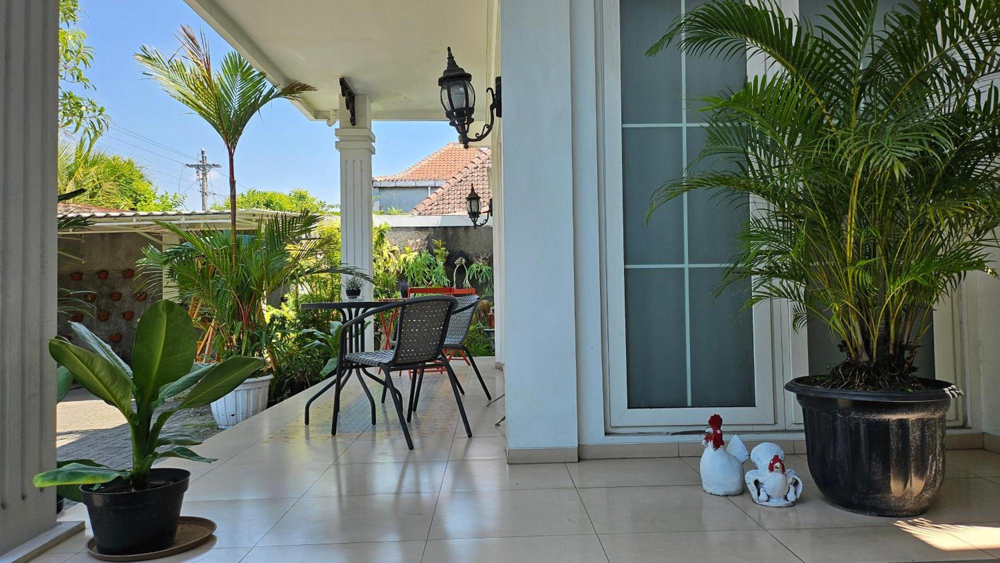 Surokarsan 9 House Yogyakarta Otel Dış mekan fotoğraf
