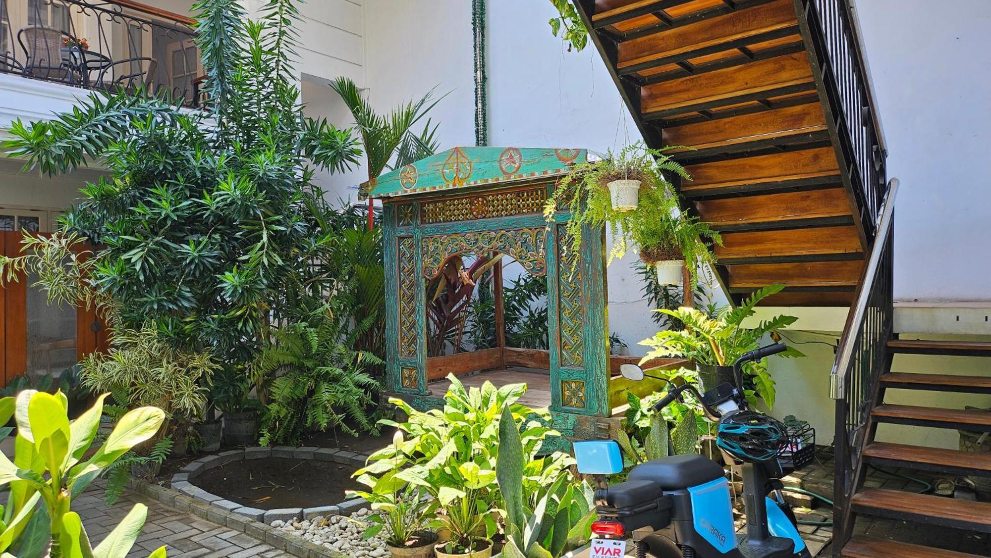 Surokarsan 9 House Yogyakarta Otel Dış mekan fotoğraf
