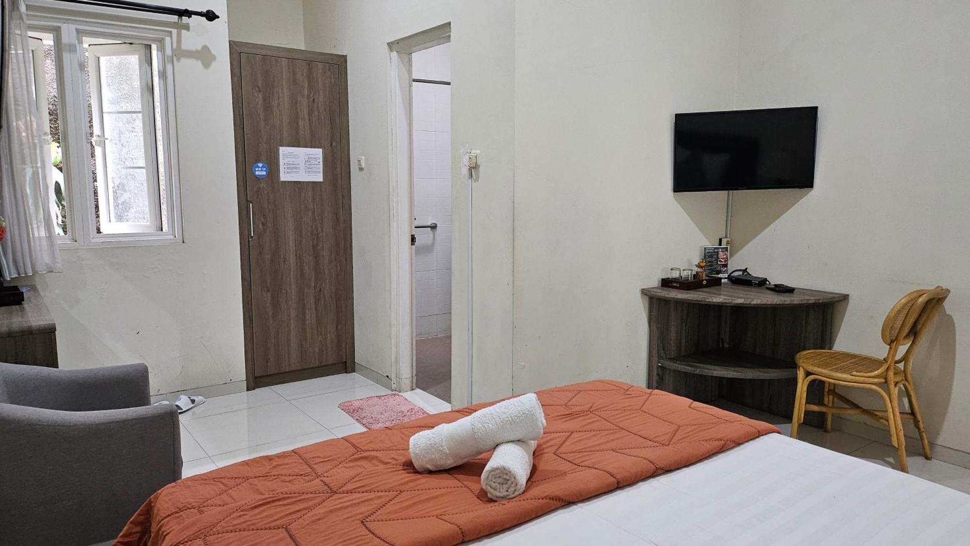 Surokarsan 9 House Yogyakarta Otel Dış mekan fotoğraf